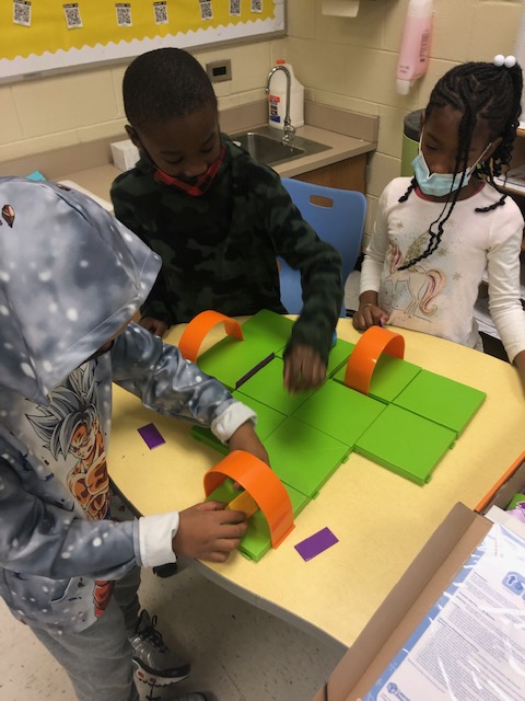 FergusonSTEM's tweet photo. We're kicking off CS week with #gadayofcode using Code and Go Mouse Robots and Dash robots! The kids were obsessed. Can't wait to learn how to use Blockly later this week. #fcsinstructionaltech 
@SeabornLeeES @stemslc @teachingmuseum https://t.co/31gnRHS8Kh