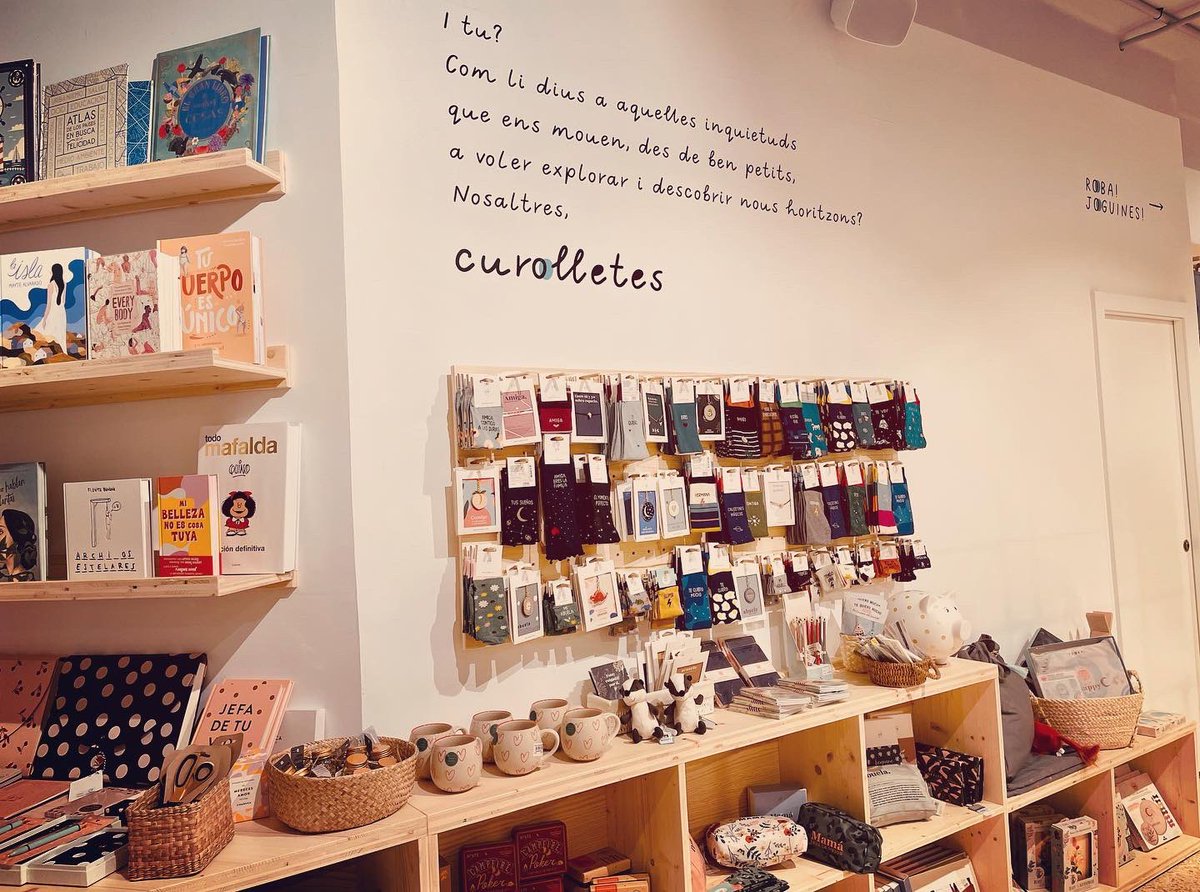 curolletes's tweet photo. ✨Nova Botiga!✨

Ens trobareu al c/Francesc Suau, 13

Dilluns a Dissabte

10:00-14:00
17:00-20:00

Vos esperam!!!🤍 https://t.co/gdEiLuXwb2