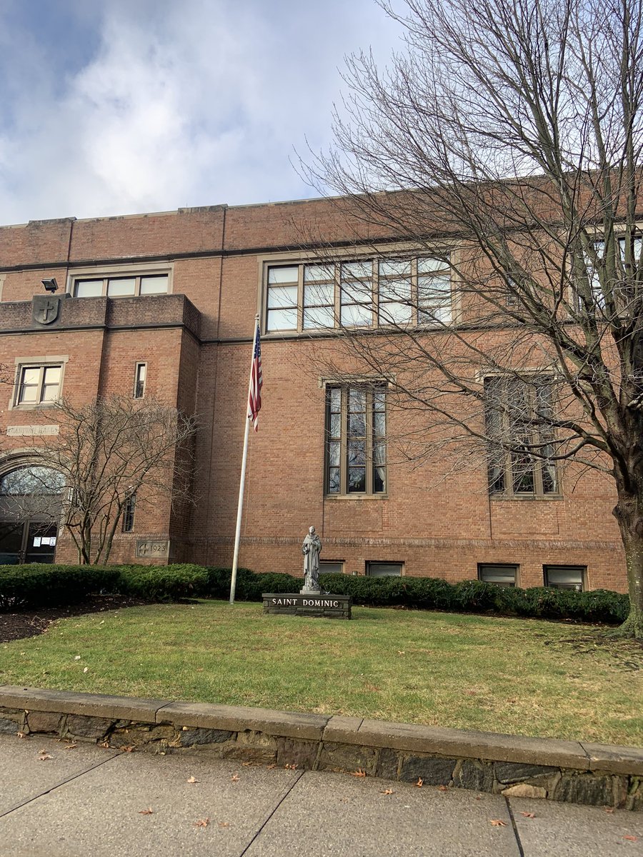 __CoachSmith__'s tweet photo. Awesome stops today at some @LI_NYCHSFB schools! Thanks for having me @RecruitHTFB @StAnthonysFB @Chaminade_FB @KMHSFootball @StDomsHS #BUILDTHEBROTHERH22D https://t.co/3YHN9YHN6G