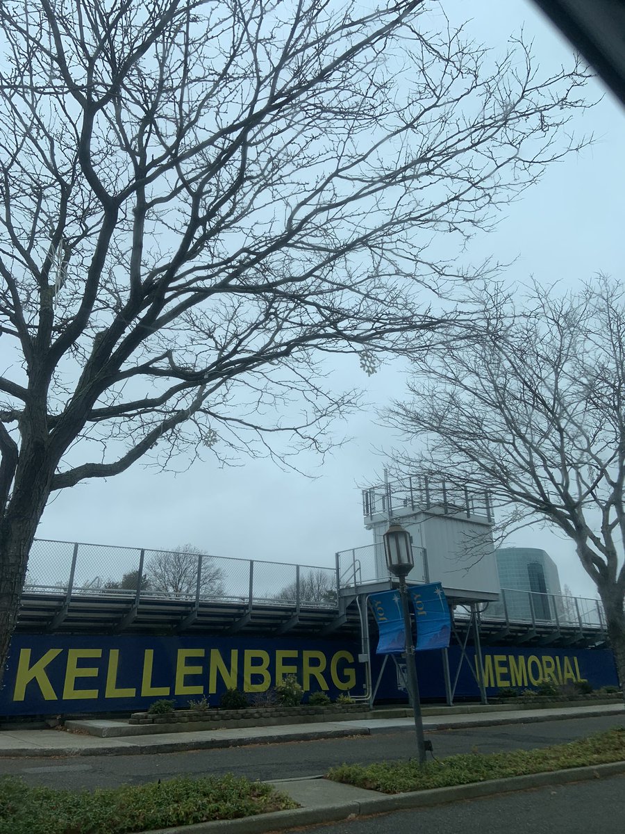 __CoachSmith__'s tweet photo. Awesome stops today at some @LI_NYCHSFB schools! Thanks for having me @RecruitHTFB @StAnthonysFB @Chaminade_FB @KMHSFootball @StDomsHS #BUILDTHEBROTHERH22D https://t.co/3YHN9YHN6G