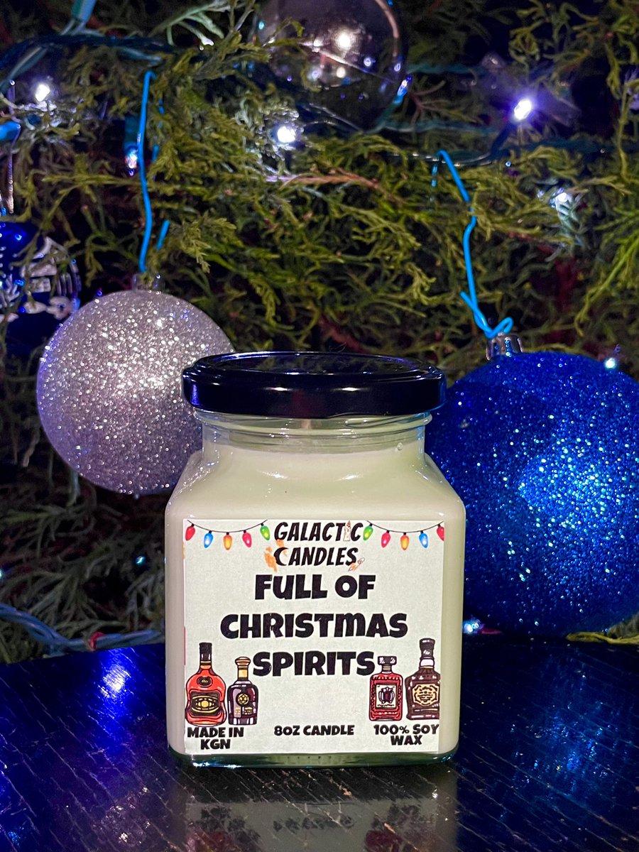 galacticcandles's tweet photo. CHRISTMAS THEMED CANDLES ANYONE? 
Prices : 
5oz: $1350
8oz: $1750 https://t.co/HST4GQhi8K