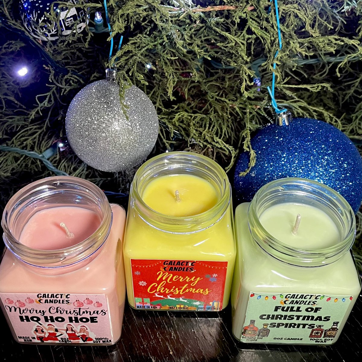 galacticcandles's tweet photo. CHRISTMAS THEMED CANDLES ANYONE? 
Prices : 
5oz: $1350
8oz: $1750 https://t.co/HST4GQhi8K