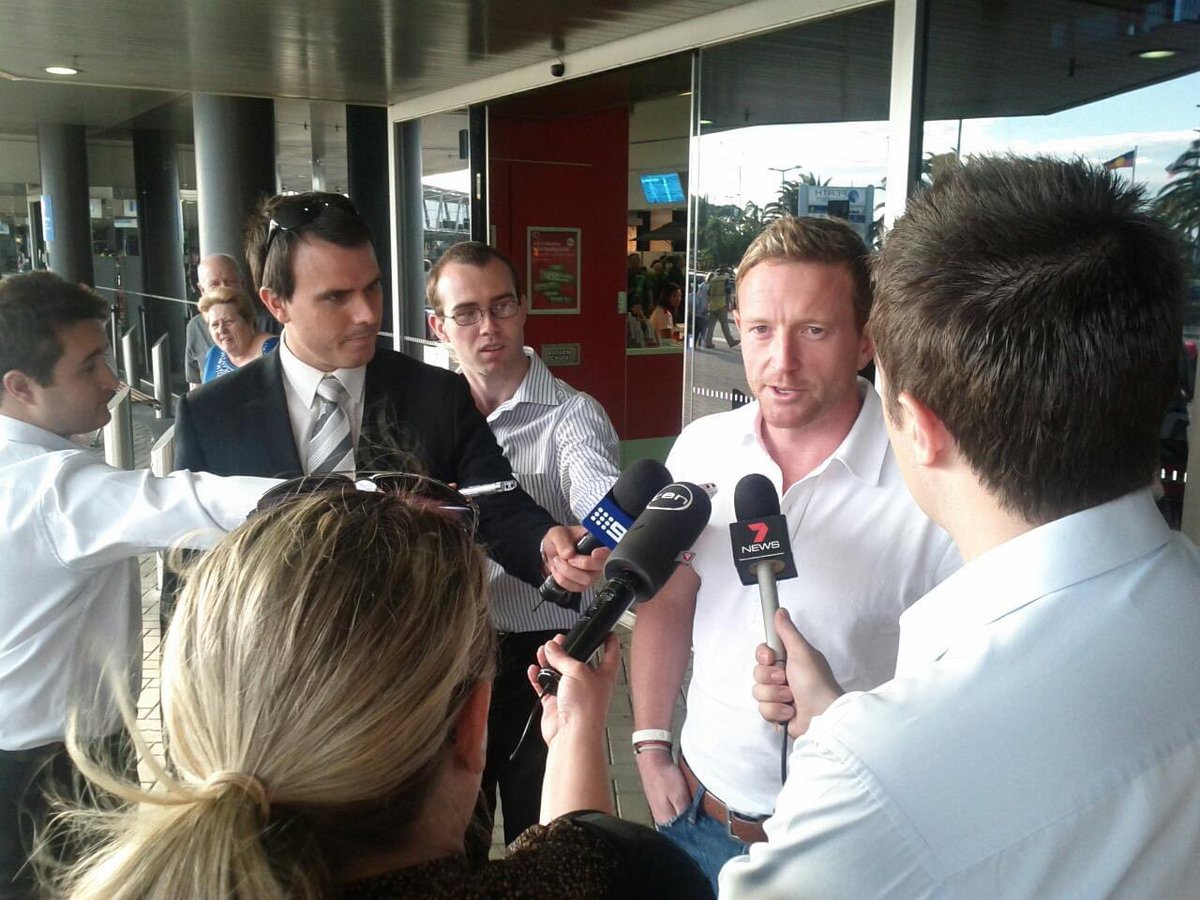 davvers605's tweet image. Ten years ago today the @ScorchersBBL’s first international arrival @Colly622 lobbed in town as the excitement built towards the inaugural BBL. What a time it was! #getscorched