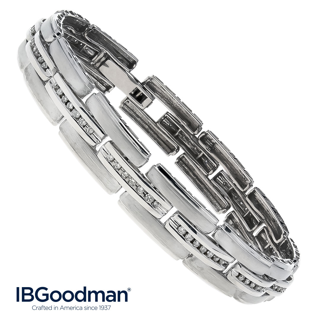 IBGoodman's tweet photo. Take a look at this exquisite white gold bracelet with a satin finish featuring 1/2 ct. TDW of JK/I2 round diamonds. Save almost $1500 off the SALE price with promo code DEC20OFF. https://t.co/cmQOT0tn8G #mensbracelet #ratpack #gentlemen #mensjewelry #giftforhim https://t.co/Iwk19gB6dI