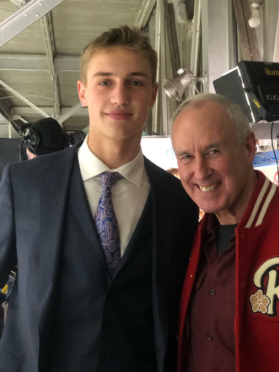 m_prokopetz's tweet image. One picture, two great guys and a whole lot of history! #rogershometownhockey #pembrokelumberkings