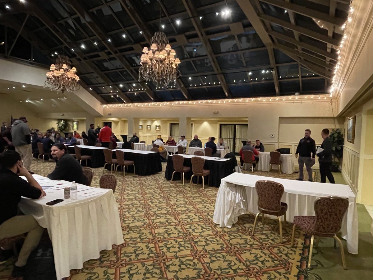 Tom Reisenweber tweet media