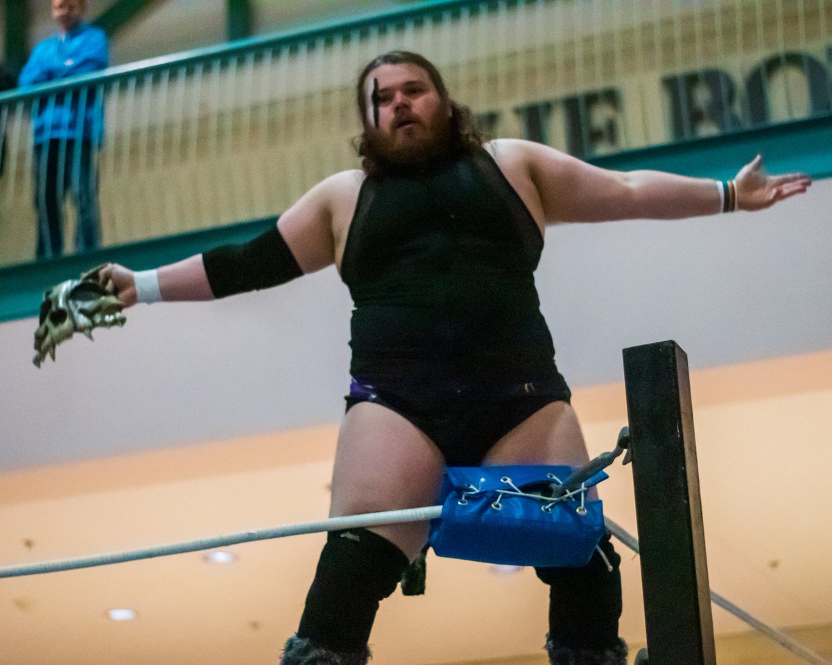 dpw102's tweet photo. All or Nothing Wrestling (@aonprowrestling) -- Dealers Choice (12/6/2021)

Galleria, Johnstown, PA

@HaughtJr makes their entrance before their match. https://t.co/iw8UU1PUR9