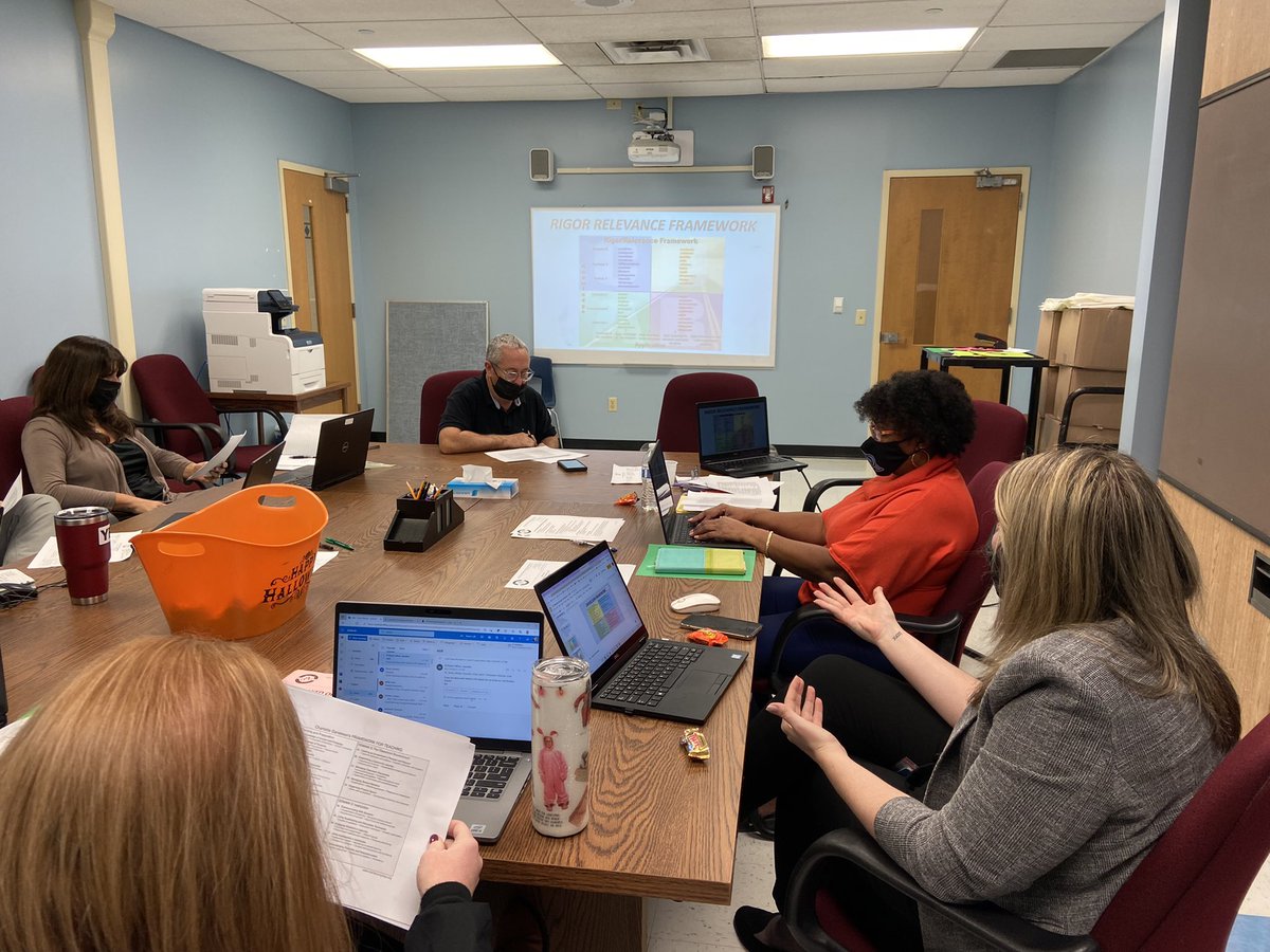 CurlyBrown38's tweet photo. First ILT of the year!  TMES Sailing to Success with our new team and new principal!@Dr_LJackson @Asbury_ParkSD #TMES #StandardBased #SAIL #ScaffoldingToAdvanceIndividualizedLearning #S.A.I.L. https://t.co/Mjju2yHhSt