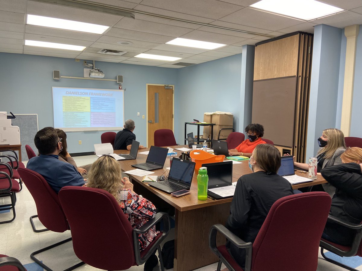 CurlyBrown38's tweet photo. First ILT of the year!  TMES Sailing to Success with our new team and new principal!@Dr_LJackson @Asbury_ParkSD #TMES #StandardBased #SAIL #ScaffoldingToAdvanceIndividualizedLearning #S.A.I.L. https://t.co/Mjju2yHhSt