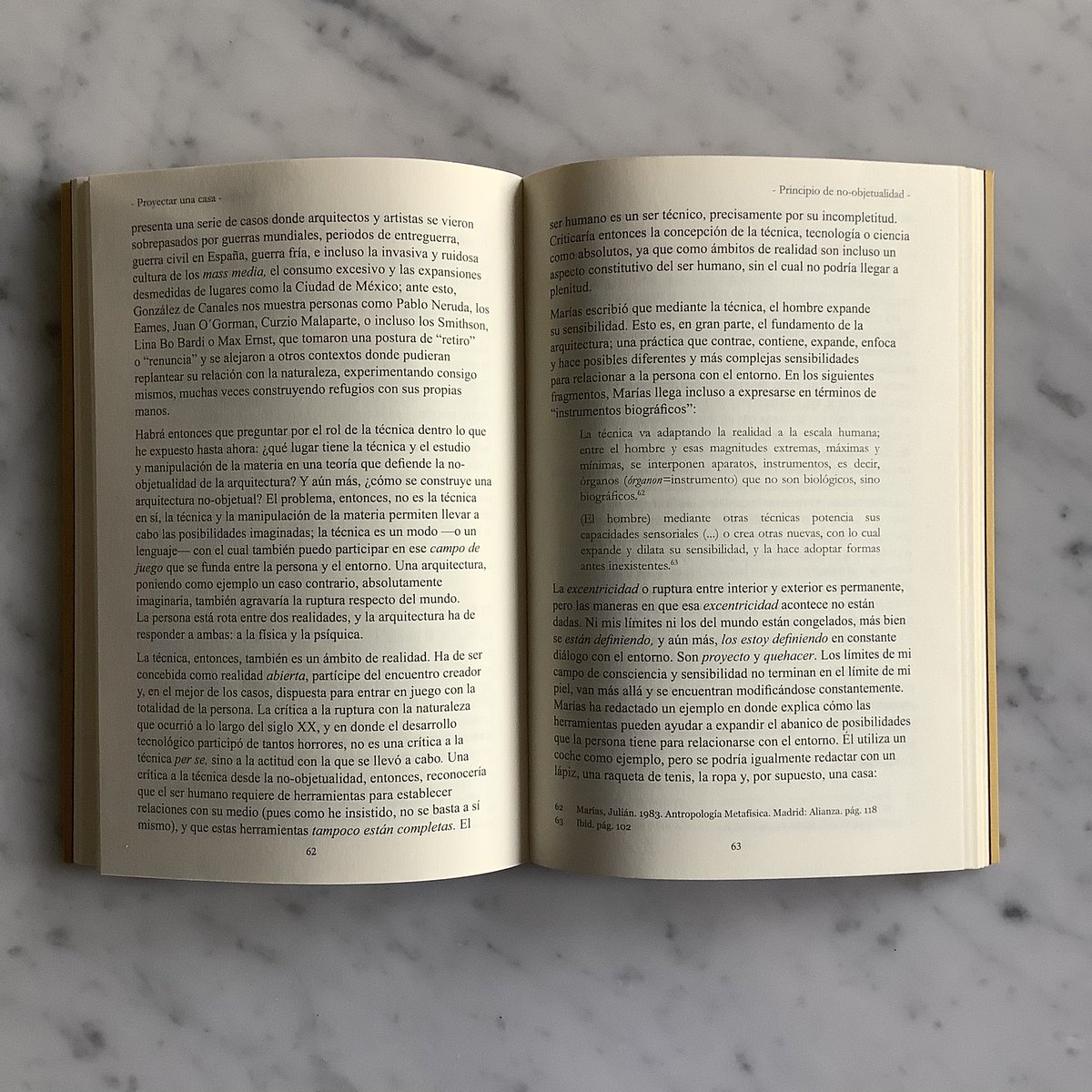 diegoorduno's tweet photo. El miércoles presenté el libro que surgió de mi tesis: “Proyectar una casa”.

En el fondo, lo que trato de exponer es cómo las personas nos construimos de la mano de los lugares que habitamos. El límite entre las personas y los lugares es difuso, uno está impregnado del otro... https://t.co/05LFxHUNol