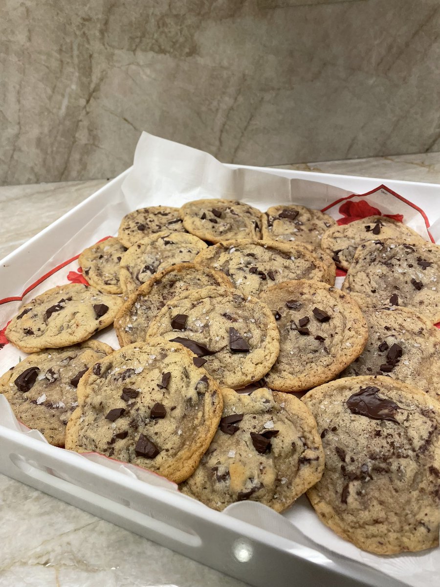 Weekend creation for the #GreatPathologyBakeOff with <a href="/KMirza/">Kamran Mirza MD PhD - کامران مرزا</a>! Delicious study break 😋