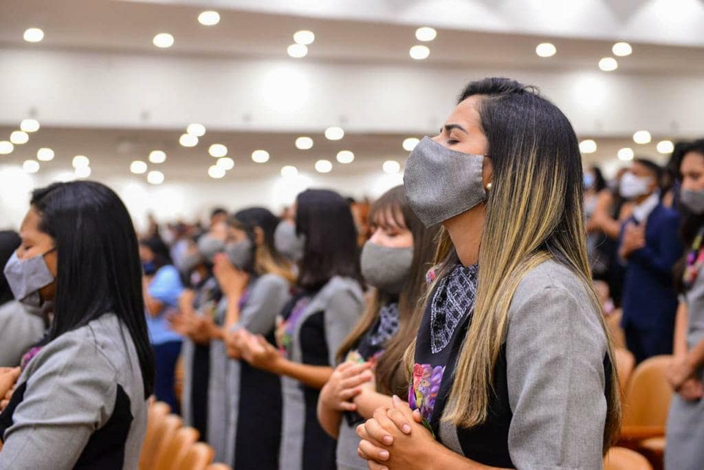 fjudfoficial's tweet photo. Simmm!!!🤩🙌🏼
Essa semana vamos ter chuva de fotos 📸 desse dia mega especial da Graduação dos Novos Obreiros e Colaboradores da obra do Senhor e da 🇨🇵FJU DF.
#Fju
#FjuDf
#VemPraFJU https://t.co/N0DBDljXlT