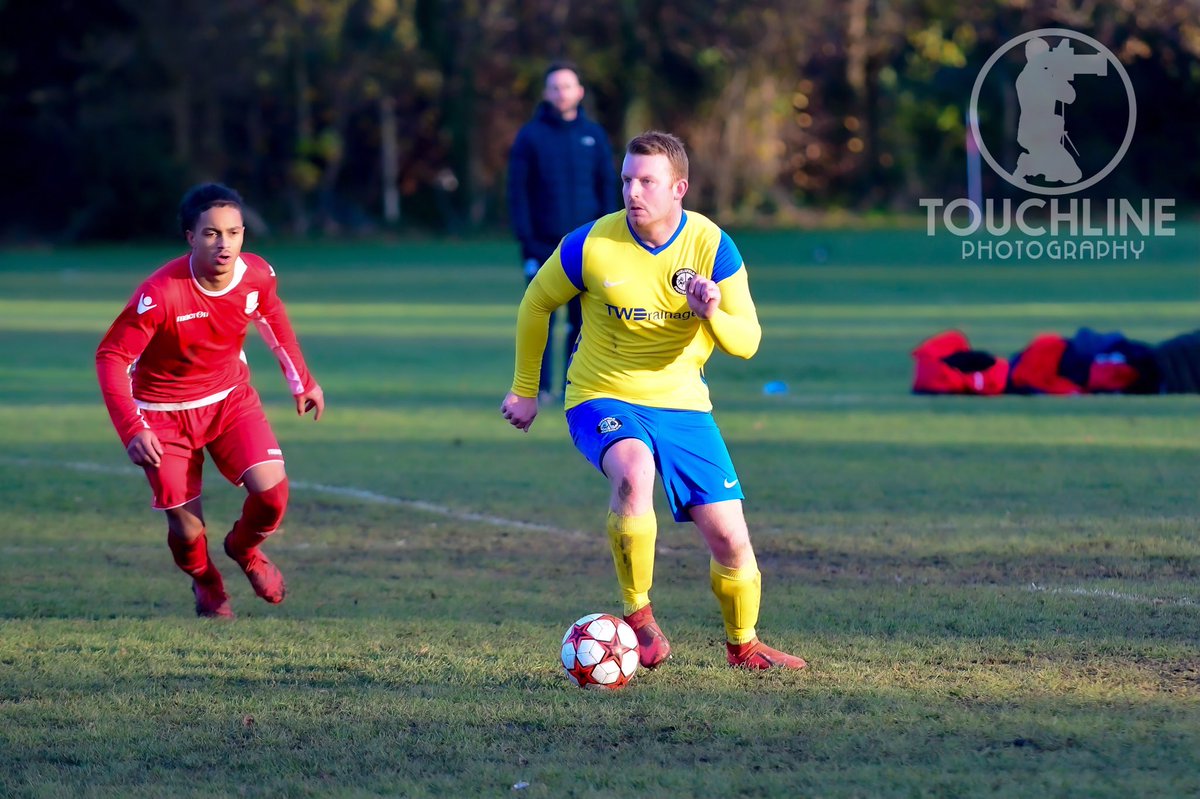 TouchlinePhotography tweet media