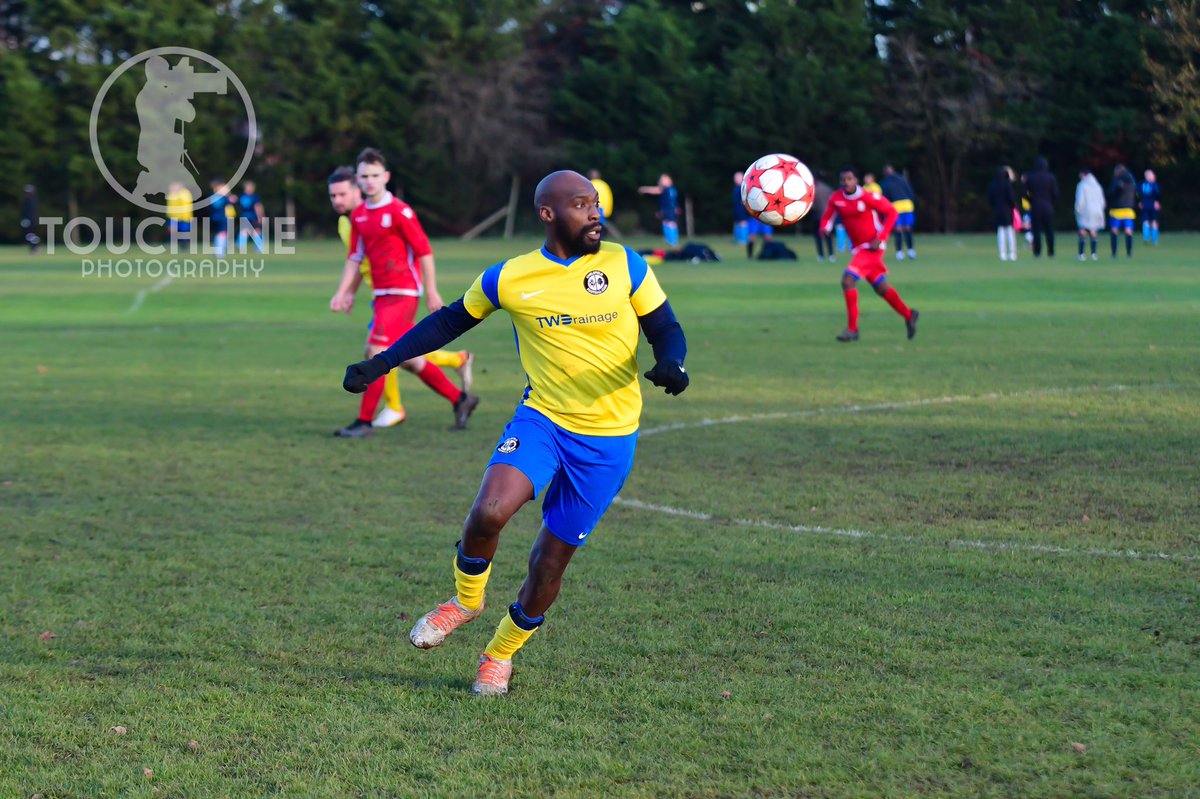 TouchlinePhotography tweet media