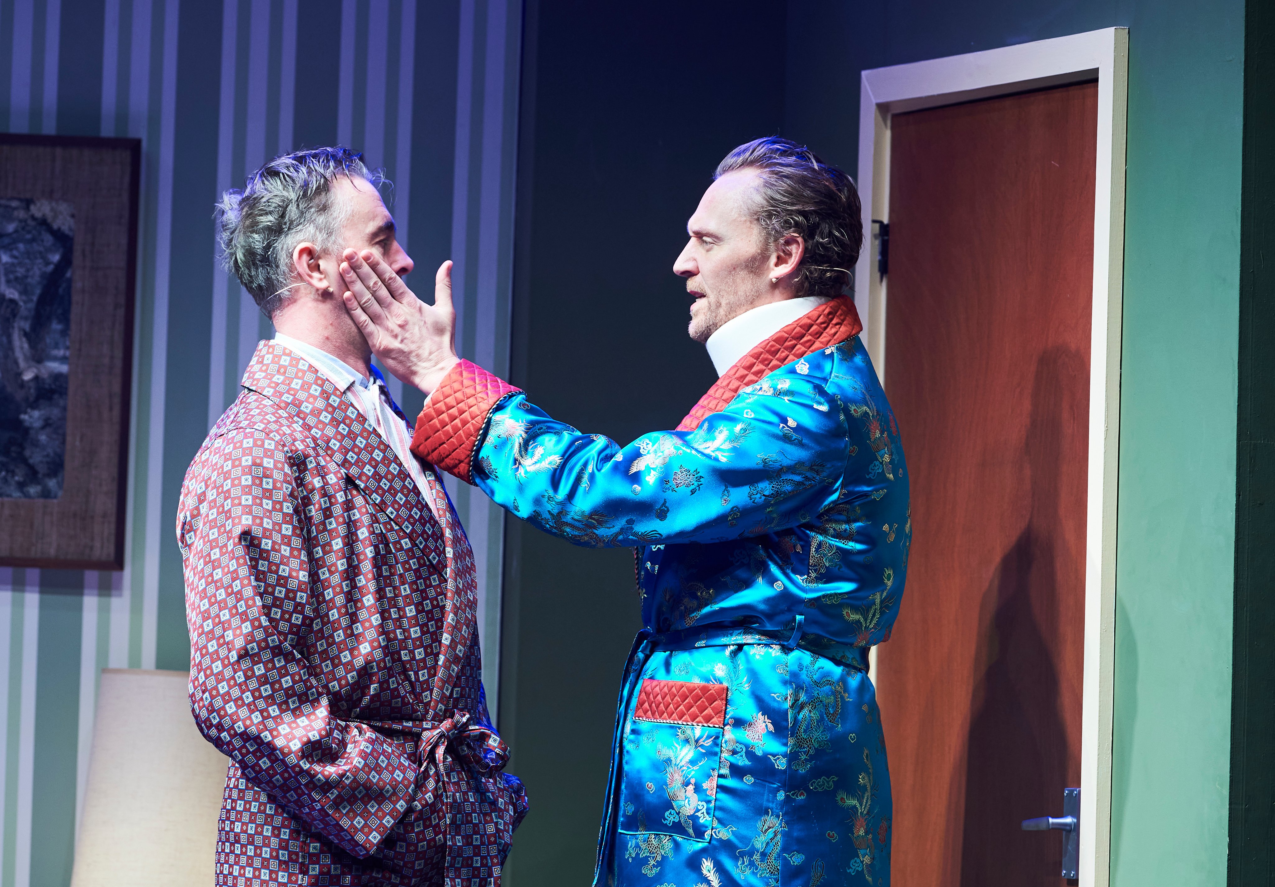 FF9D6ZiXIAUejMs?format=jpg&name=4096x4096