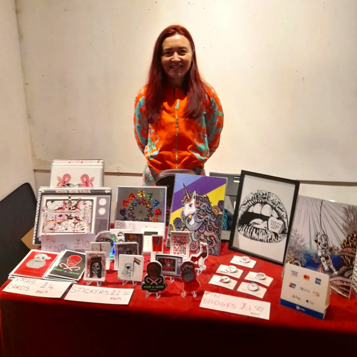 Vanityscareart's tweet photo. Me at @HPBCLeeds art market at the weekend! Really fun day and got to meet lots of other cool artists 🎨 

All the prints, stickers, pins and greetings cards on sale are also available at https://t.co/yXb2iTVV7s or https://t.co/gqi4es0Vot https://t.co/rn9LoveB6H