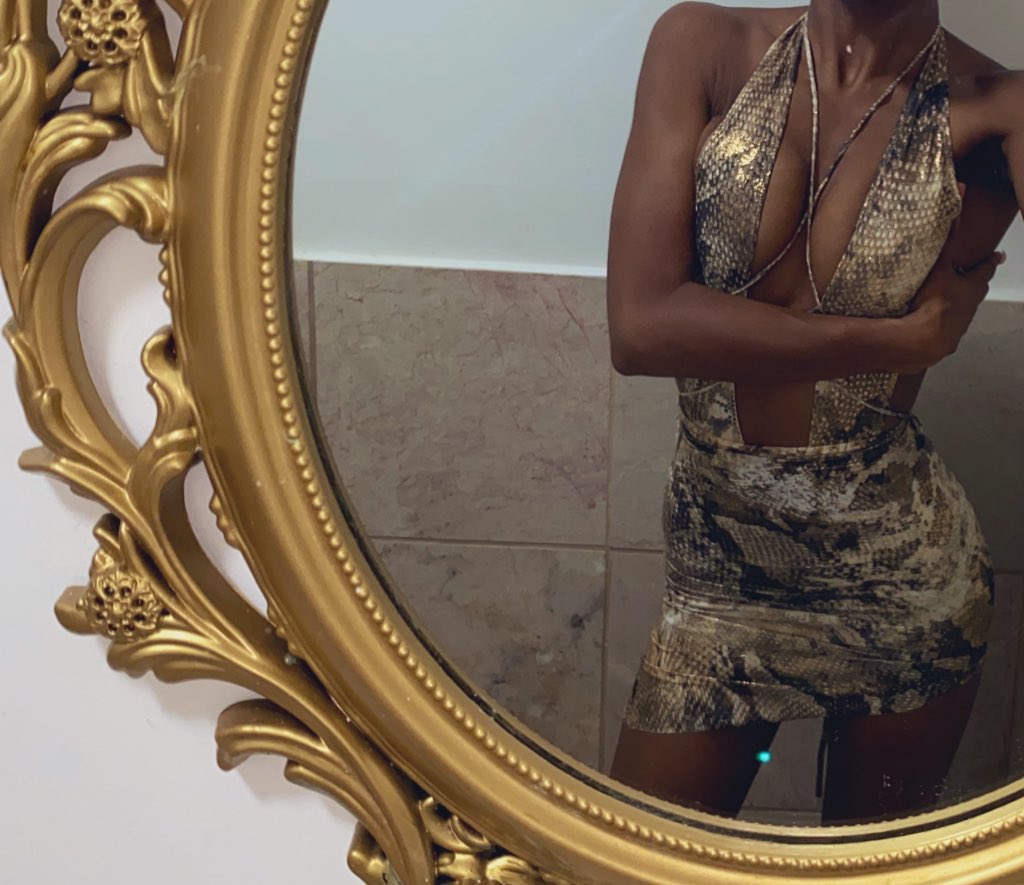 Shopoddities tweet media