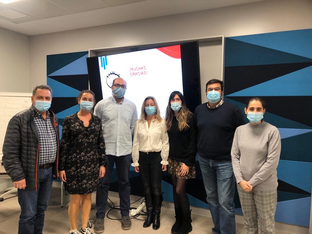 Parte del Equipo Directivo asiste a la 1ª fase del Programa COAU Compromiso Autismo, que luego se hará extensible en la fase 2 a todo el profesorado y personal del colegio. <a href="/FUNDACIONAUCAVI/">AUCAVI</a> <a href="/AutismoMadrid/">Fed. Autismo Madrid</a> <a href="/FundacionGmp/">Fundación Gmp</a>