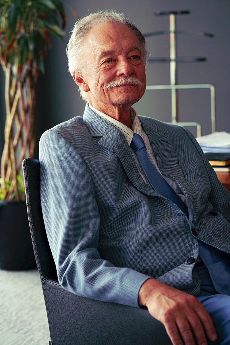 İlim ve düşünce hayatımızın önemli ismi, hocamız, yazarımız Ş. Teoman Duralı’yı kaybettik. 
Yüce Allah onu rahmet deryalarında ağırlasın, ailesine, talebelerine, dostlarına ve sevenlerine sabırlar ihsan etsin.