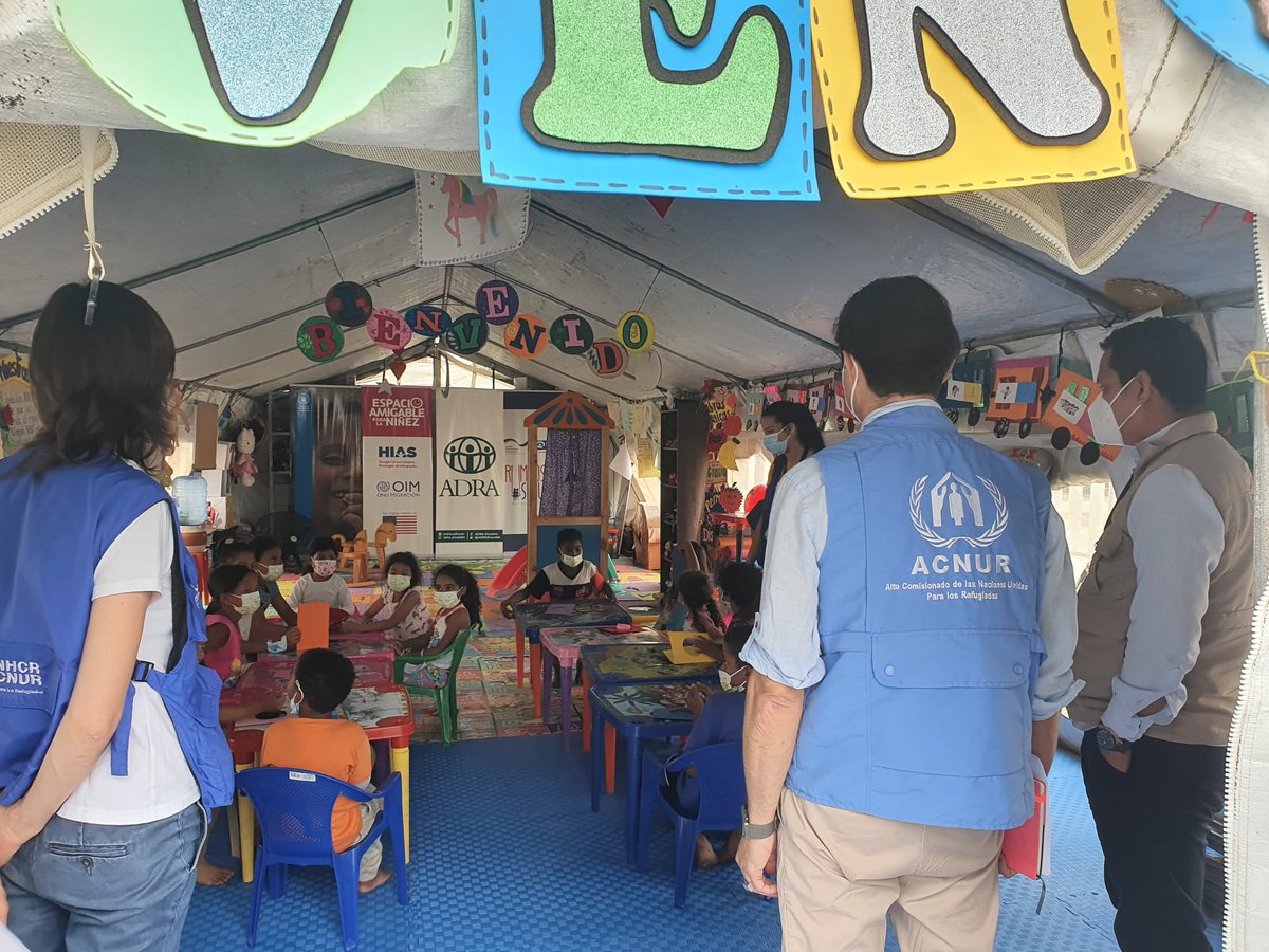 Tuve la oportunidad de visitar a los niños y niñas hospedados en el albergue de Huaquillas, en donde se realizan actividades ludoeducativas, mientras sus padres planean sus próximos pasos.

¡Gracias a nuestros socios @HIAS_ECUADOR y a <a href="/ADRAEcuador/">ADRA Ecuador</a> por apoyar estos espacios!