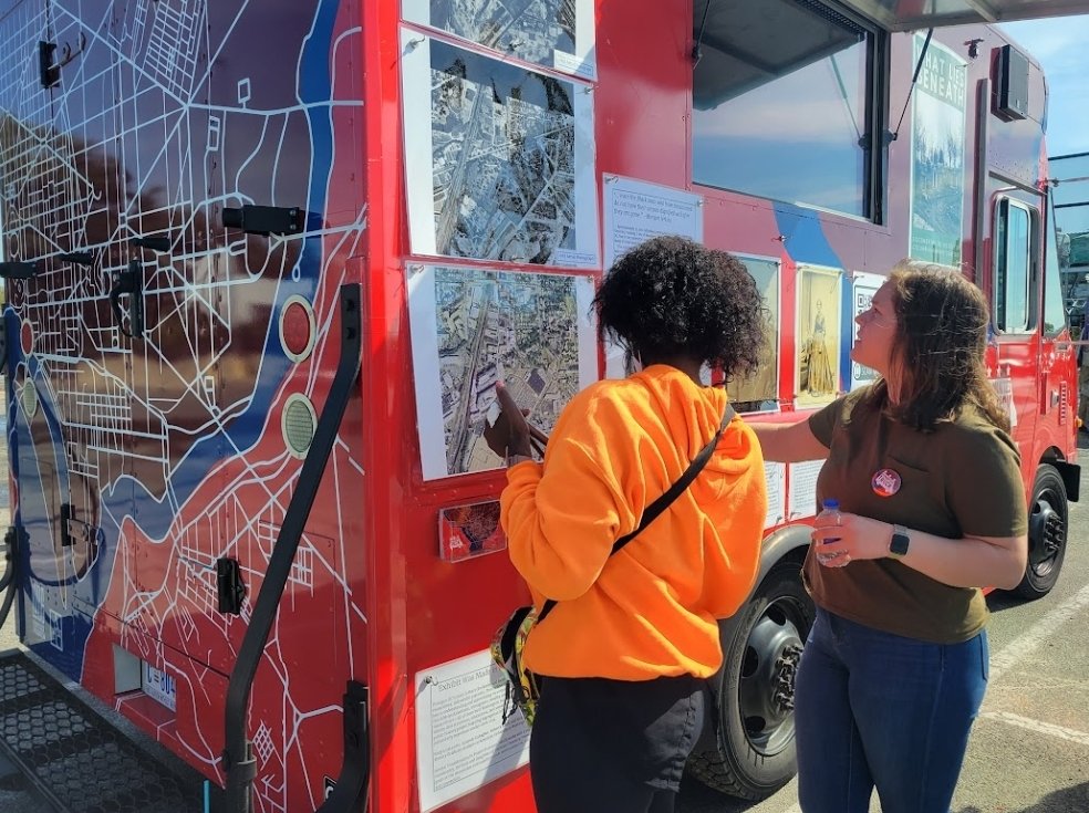 AU Public History tweet media