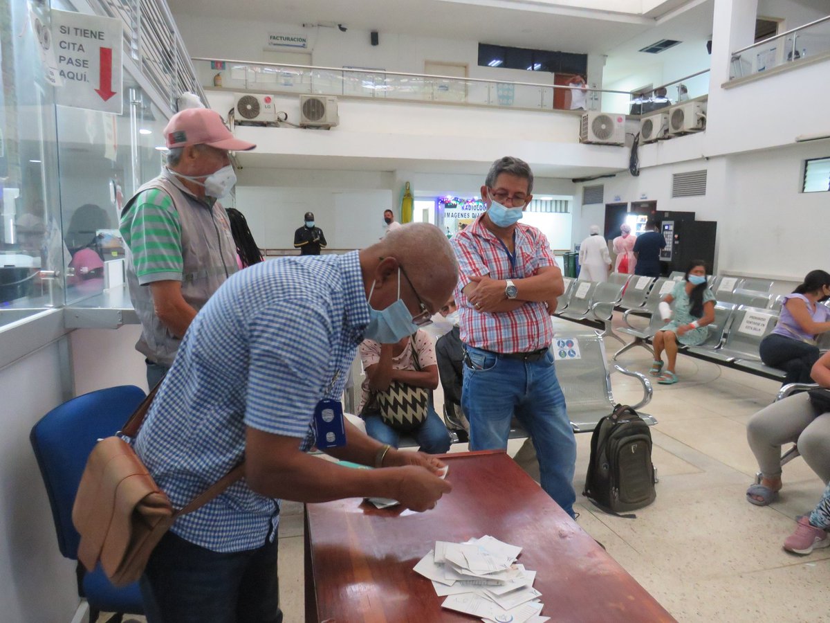 HospMarioCorrea's tweet photo. Conformando la Asociación de Usuarios del #hospitalmariocorrearengifo 🏥, integrada por presidente,  secretario y tesorero, los demás actuarán como vocales. Una vez cumplido el periodo se debe realizar la actualización de la Asociación para el nuevo periodo 2021 - 2023 (2 años). https://t.co/ywvskPBOY7