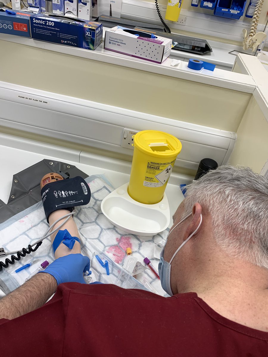 #CannulationandVenepuncturetraining for <a href="/ed_bath/">Emergency Department, Bath</a> <a href="/RUHBath/">RUH Bath 🏥</a>