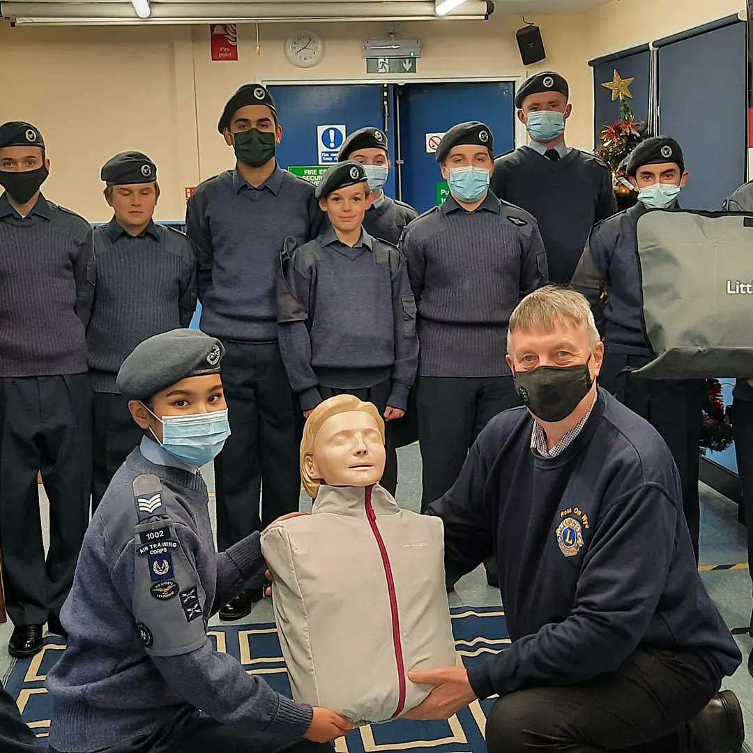 Officially presented this evening from Ross-on-Wye Lions Club CIO -  2 x Resusci Annes to aide trg all cdts and staff in basic first aid. These are computer connected, showing compression depth and speed at 100-120 beats per minute #lifesavingbees🐝 @OCWMercianWing <a href="/aircadets/">RAF Air Cadets</a>