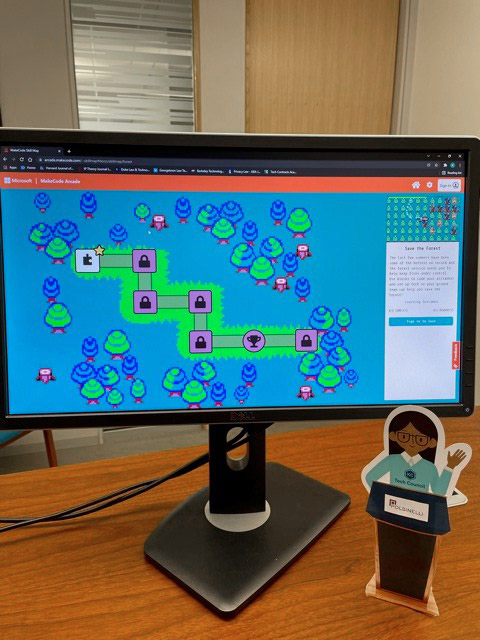 Polsinelli's tweet photo. Did you know #CSEdWeek is an annual program dedicated to inspiring K-12 students to take interest in #computerscience?
 
To celebrate @KCTechCouncil's Cassie stopped by to show us a few fun coding games.
 
#CSWeekKC #CSforALL #CSEducationWeek https://t.co/EIq6KFtOy8