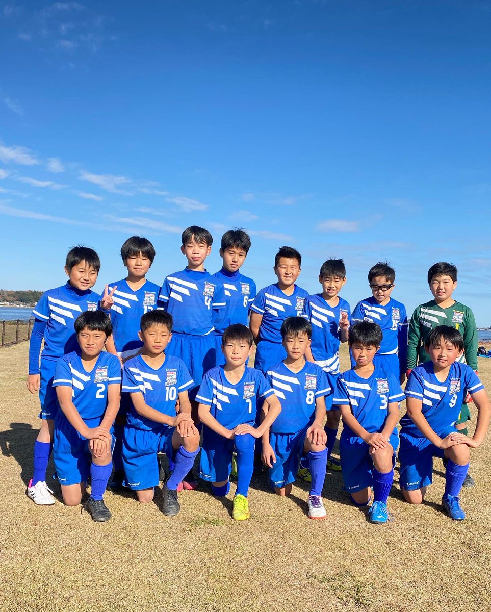 fc_wellenoarai's tweet photo. U-11サッカー大会
中央地区一次予選12/5

5��生の集大成の公式戦が始まりました。無事一次リーグを突破して、次のステージにチャレンジします！引き続き応援よろしくお願いいたします✨対戦していただいたチームの皆様ありがとうございました！ https://t.co/kLiUSLwTBv