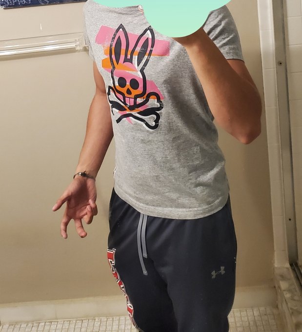 All you do is look at me and you are already feeling like sending ?
?
[ cashmaster findom master bdsm