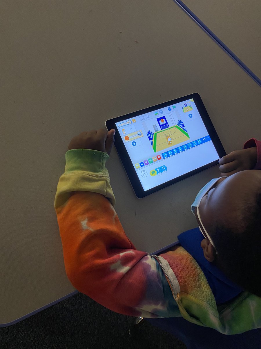 MrsPennington5's tweet image. Ss loved using ScratchJr today to code stories! @cindy_hundley @JCPSDigIn #JCPSDigIn #WeekOfCode #HourofCode2021