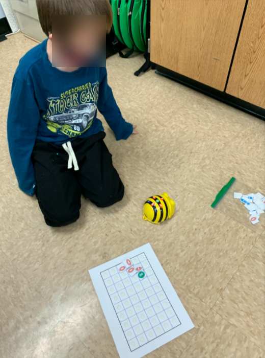 MissBoccella's tweet photo. Room 17 was introduced to #BeeBots for the first time ever in technology class! Heard comments like, "Look at what my bee is doing Miss Boccella" and "When can we do this again?" Can't wait to keep the fun going throughout the week!ππ #technologyfun https://t.co/IWhYvdxPje
