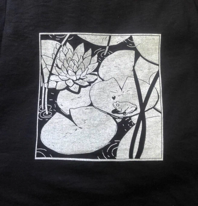 Just put the last of these shirts up in my shop, originally I'd saved them to sell at art markets that never happened 🥲 will link to them below 