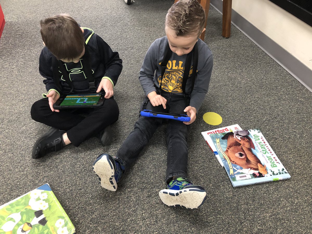 SSalz24's tweet image. My kindergartners are learning to code with @kodable for #csedweek2021 #CSEverywhere #CSEdWeek2021Photos First sequence, next conditionals! #TigerStrong