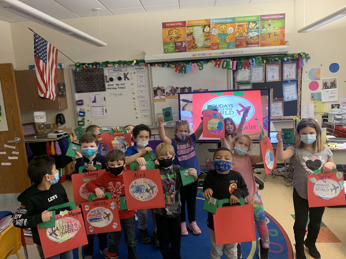 MrsSLawlor's tweet photo. 1st Grade has their passports in hand and their luggage ready to take a trip to learn about all the different holidays around the world! ✈️ https://t.co/v2SsC8AMvk