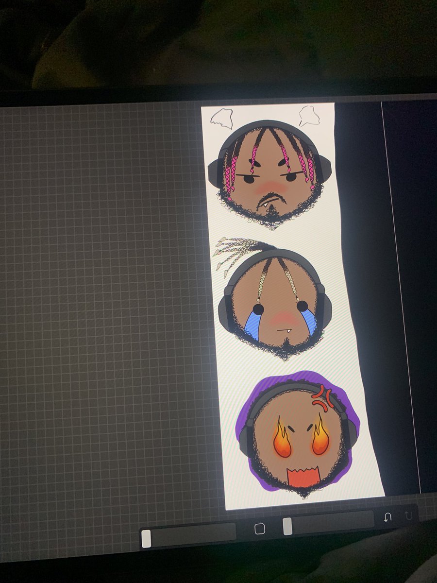 xJyzr's tweet photo. My gf made me twitch emotes, I think they’re the best I’ve ever seen :)) https://t.co/5pJm2r3xP9