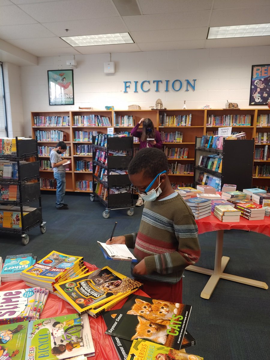 MrsHarris86's tweet photo. Hooray for the Book Fair!  There was a lot of excitement today over books. Wish lists are looking looong. https://t.co/VMmvt2mQjJ