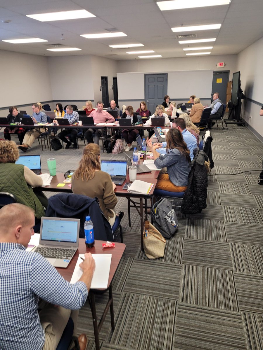 DrAgeeLeads's tweet photo. Thank you @ElginFoundation for allowing me to meet with some of your KY leaders! #Data #KeyReports and #Supports that align to Top Leader Actions were our focus. Implementation reflection happened and the #DiagnosticGrowth quadrant helped think through next steps. #iReady https://t.co/2n7vj8ykgk