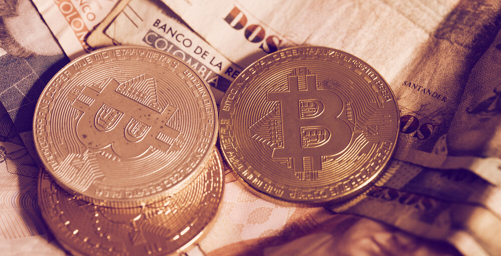 DecryptMedia's tweet image. Colombia’s Largest Bank Taps Gemini to Offer Bitcoin, Ethereum Trading to Clients 
► decrypt.co/87703/colombia…