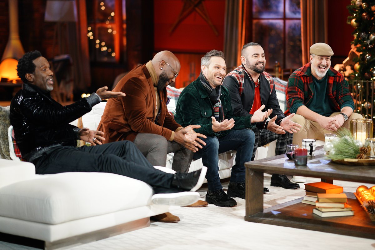 ABCNetwork's tweet photo. Speaking of fans...comment if you are tuned in! ❤️👇@shawnstockman  @DrewLachey  @IamCKirkpatrick  @realjoeyfatone #AVeryBoyBandHoliday https://t.co/QNj6A6i5CR