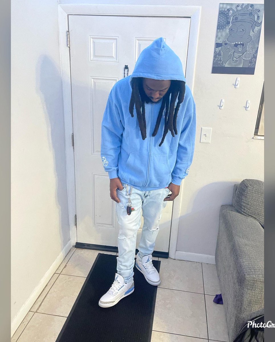 Runemuptrick's tweet photo. I Remember Nights I Didn't Remember Nights, I Damn Near Went Crazy, Had To Get It Right.🦍🥶🌊 https://t.co/PBt2KJCjee