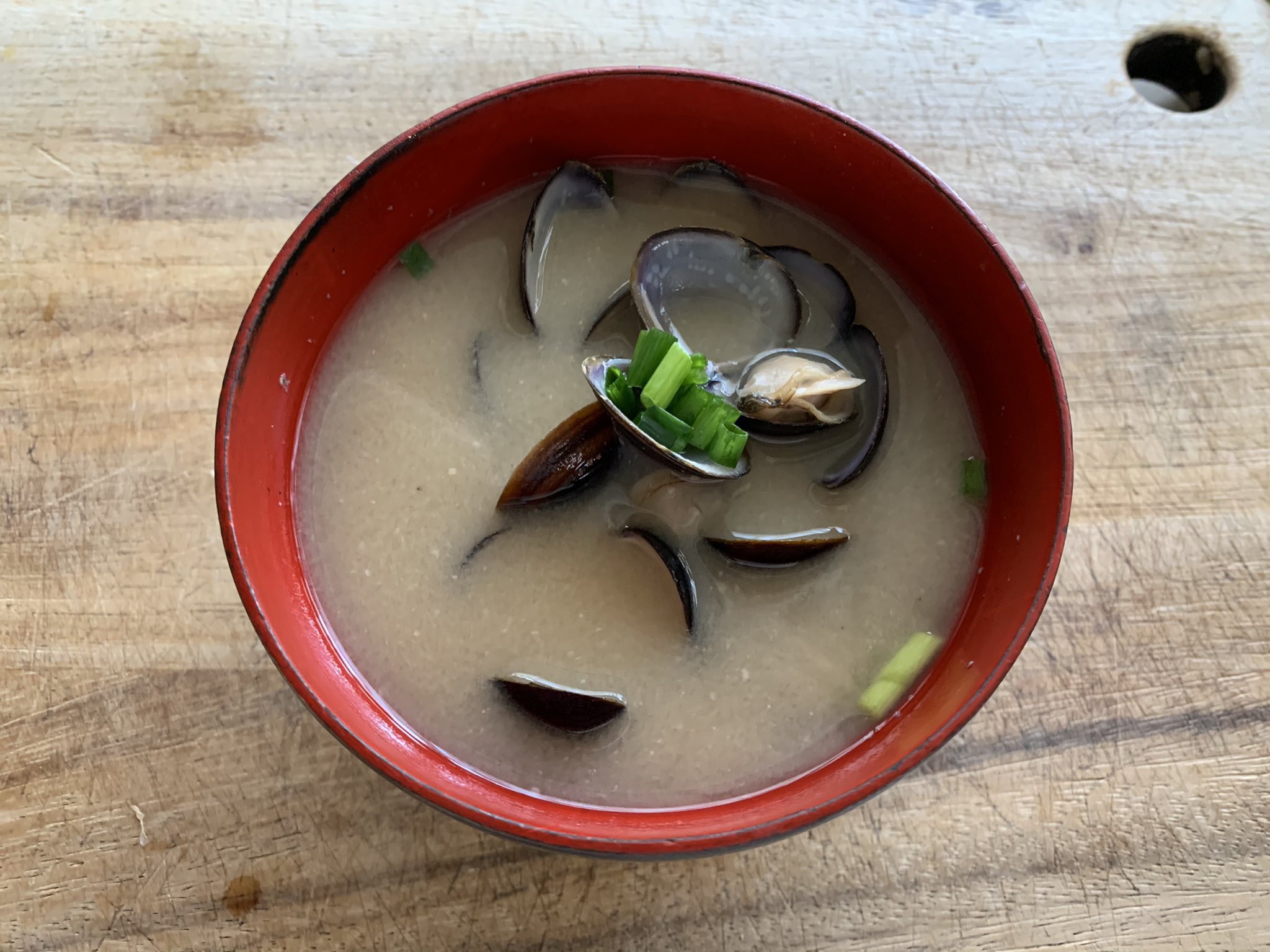 تويتر Coco美漢方 田中 友也 ツボ押し養生 重版出来 على تويتر 冬は外からの防寒だけでなく 内側からも体を温めましょう 特に1日の始まりの朝食には 必ず 体を温めるお味噌汁やお粥 野菜スープ ポタージュなどを飲みましょう 出来れば一緒に冬と関係の