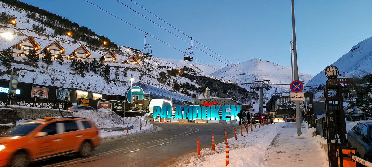 Opening day 4/12 at Turkey's Palandoken ski area - our base for winter 21/22. To watch this season unfold, check the iRide YT channel at tiny.cc/6skxgz or search iRideskisnow
#palandöken #ejder3200 #skiturkey #snowboardturkey