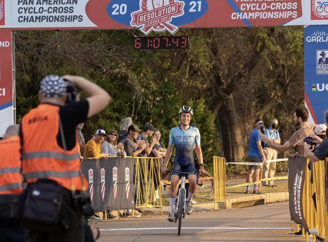 Let’s give our new Pan Am Champions a round of applause. 👏Congratulations <a href="/raylynnuss/">Raylyn Nuss</a> on your first elite win and 23-year old <a href="/erictbrunner/">Eric Brunner</a> on such a strong race in the elites, as well!

📷: @kbschlee / <a href="/j_brunner/">J Brunner</a>