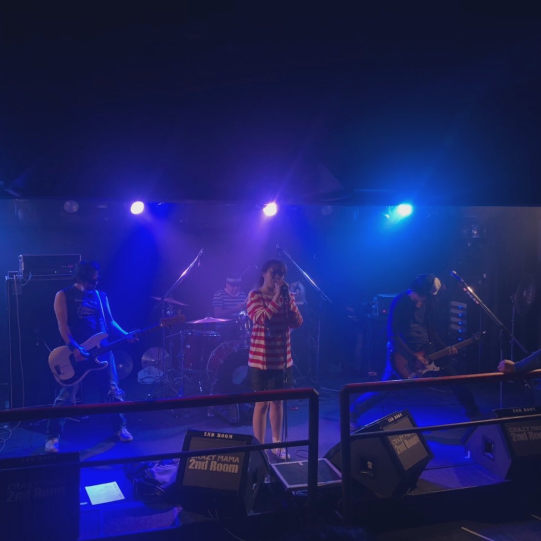 lovenya_ju's tweet photo. 2021.12.5
Rock で night
@CRAZYMAMA2nd
ありがとうございました!
#文化の灯を消さないプロジェクト
#studiobirth
#岡山
#倉敷
#Zapper&Rosie https://t.co/Yt2tIC0mTV