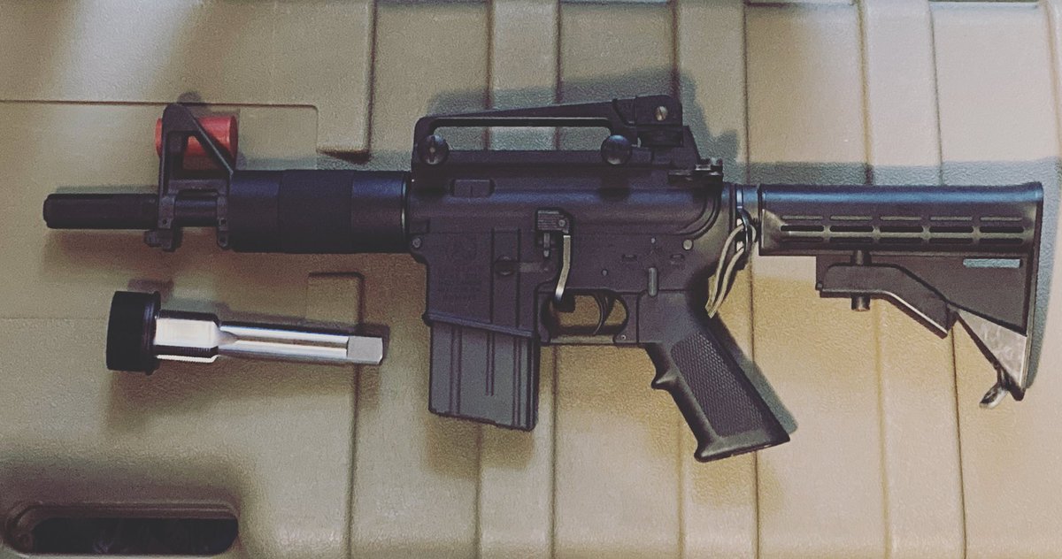 __daigorou__'s tweet photo. OLYMPIC ARMS K23Bを真似て、短小MWSを仮組しました。
購入したハンドガードのバレル基部ネジピッチが実準拠だったので、別途M32×P1.5のタップを準備。
軽量で取り回し最高！インナーバレル早く届かないかな。
#mws
#東京マルイ
#gbbr
#custm
#サバゲー https://t.co/W2bvQGN3AU