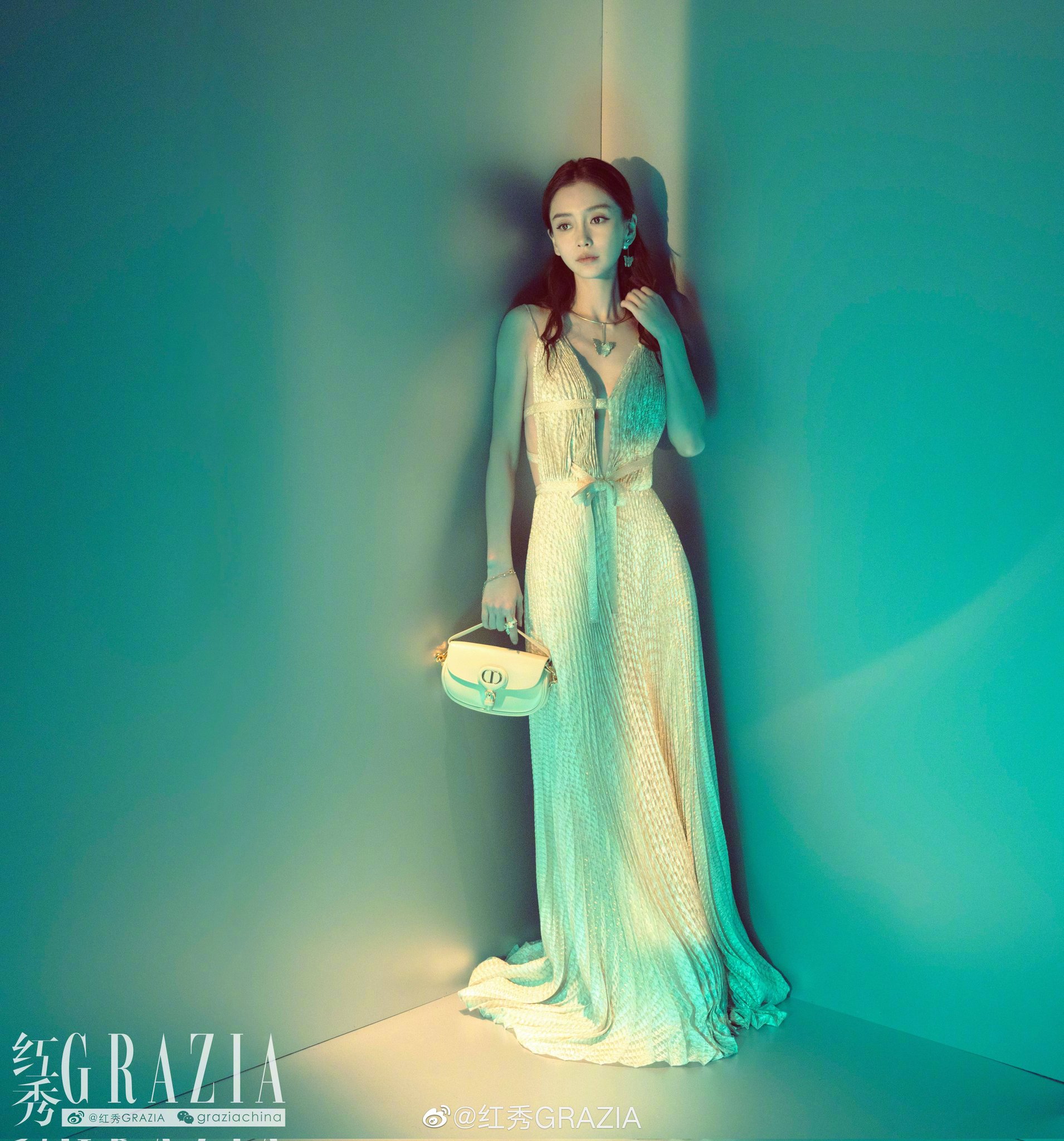 Twitter 上的angelababy 杨颖 Angelababy For Grazia China Issue 537 C 红秀grazia Yangying 杨颖https T Co Nyctue1f22 Twitter Twitter 上的angelababy 杨颖 Angelababy For Grazia China Issue 537 C 红秀grazia Yangying 杨颖https T Co Nyctue1f22 Twitter