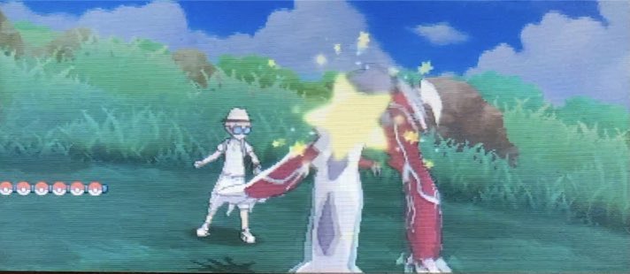 LaKlasse1's tweet photo. Yveltal shinyyy en 586 resets sur Ultra Lune ! Trop content de ce shiny, magnifique. Mon 48e, je me rapproche des 50 👀❤️ https://t.co/wiZBlcjRGX