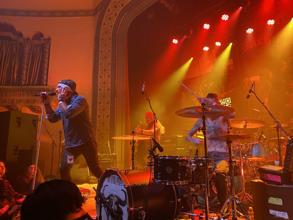 loyalorderband's tweet photo. Had an awesome show in Portland opening Sebastian Bach’s 30th Anniversary of Slave to the Grind! #theloyalorder #sebastianbach #kaleido https://t.co/M7wJlqftMT